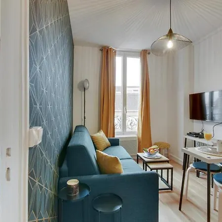 810 Lucky Sam - Superb * Bagnolet